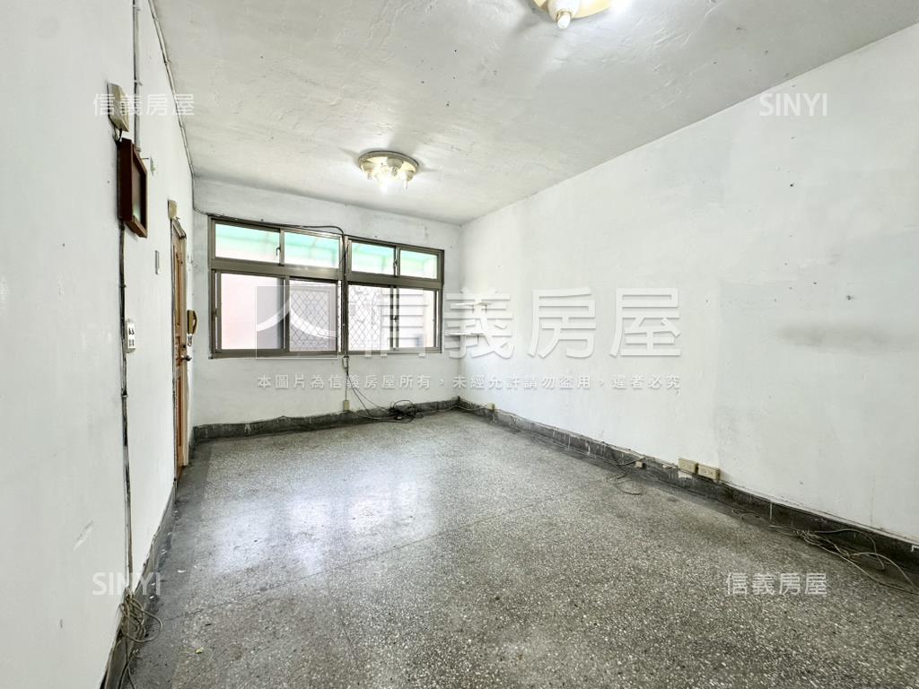 新站邊間三樓房屋室內格局與周邊環境