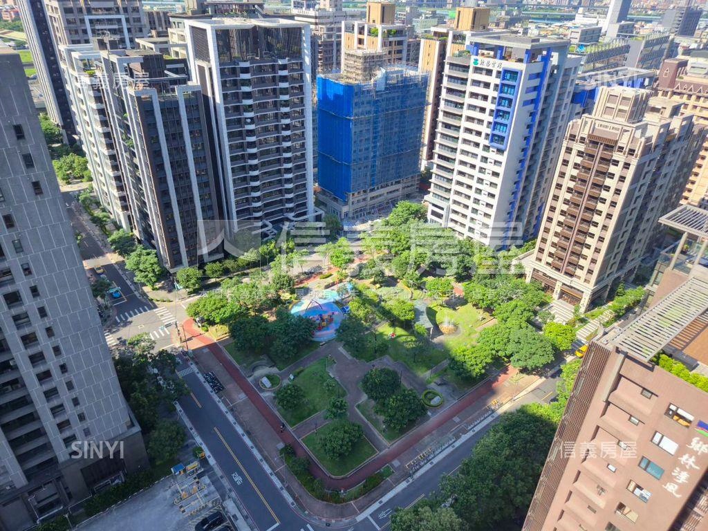 兆之丘極景樓中樓房屋室內格局與周邊環境