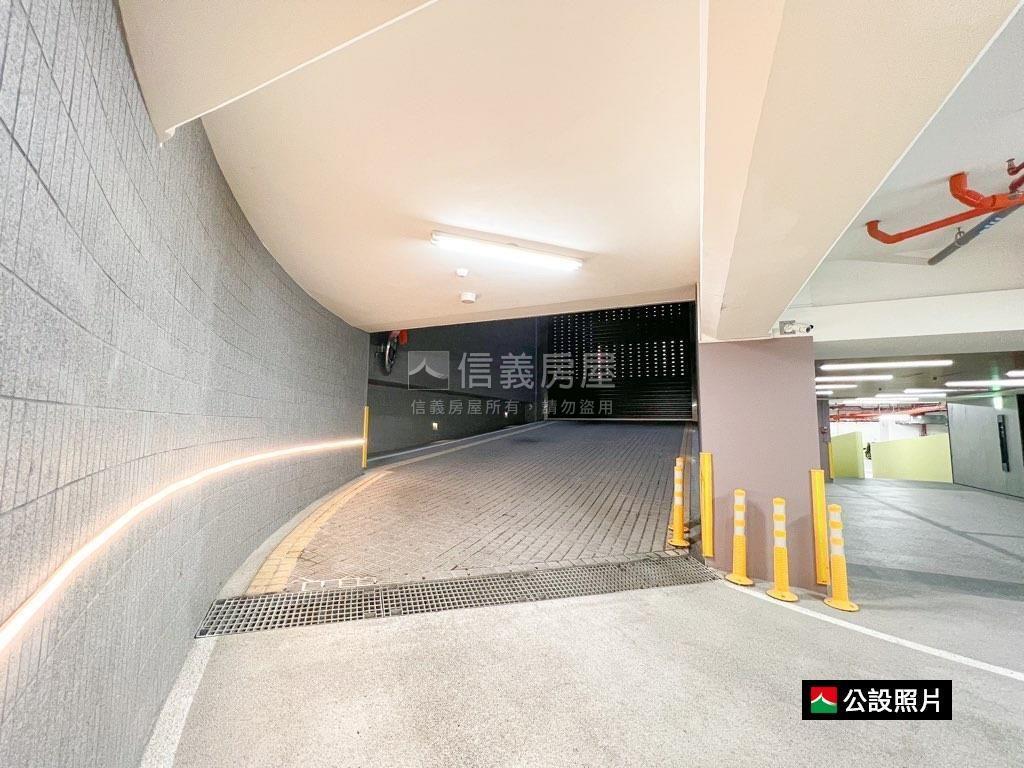 真愛＊久年１＋２樓店辦房屋室內格局與周邊環境