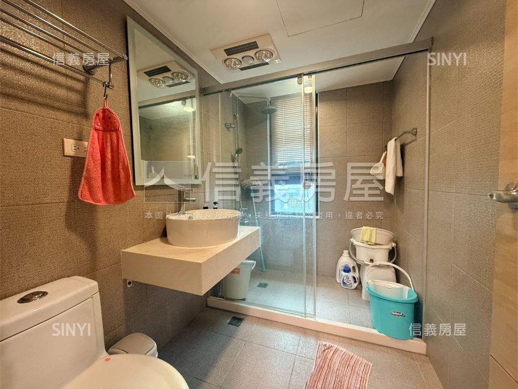 敦悅三房車位房屋室內格局與周邊環境