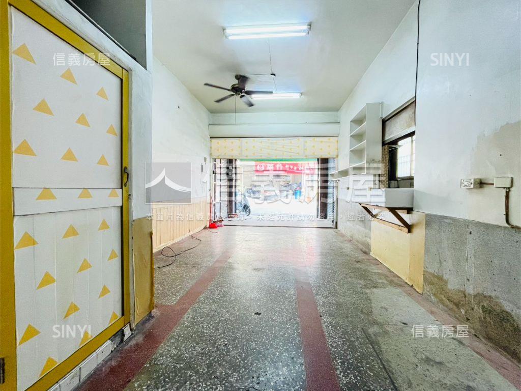 楠梓面寬邊間金店房屋室內格局與周邊環境