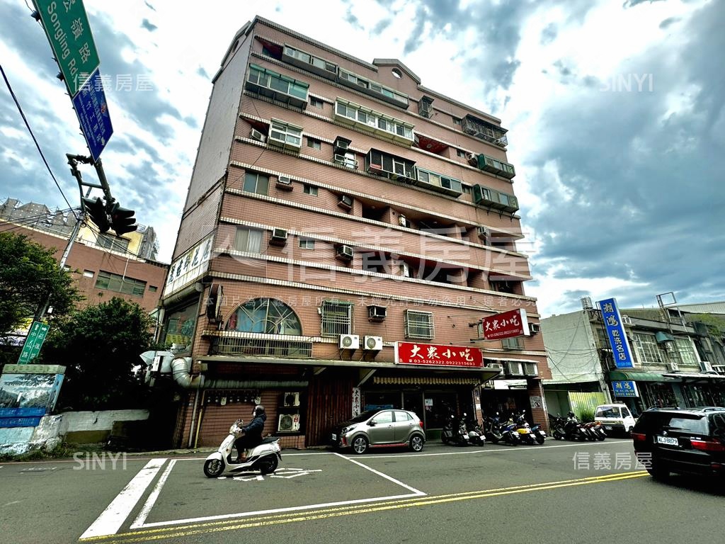近天公壇顯眼正大馬路金店房屋室內格局與周邊環境