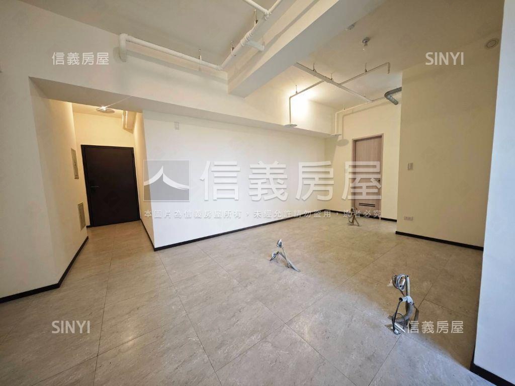國平重劃愛琴海兩房房屋室內格局與周邊環境