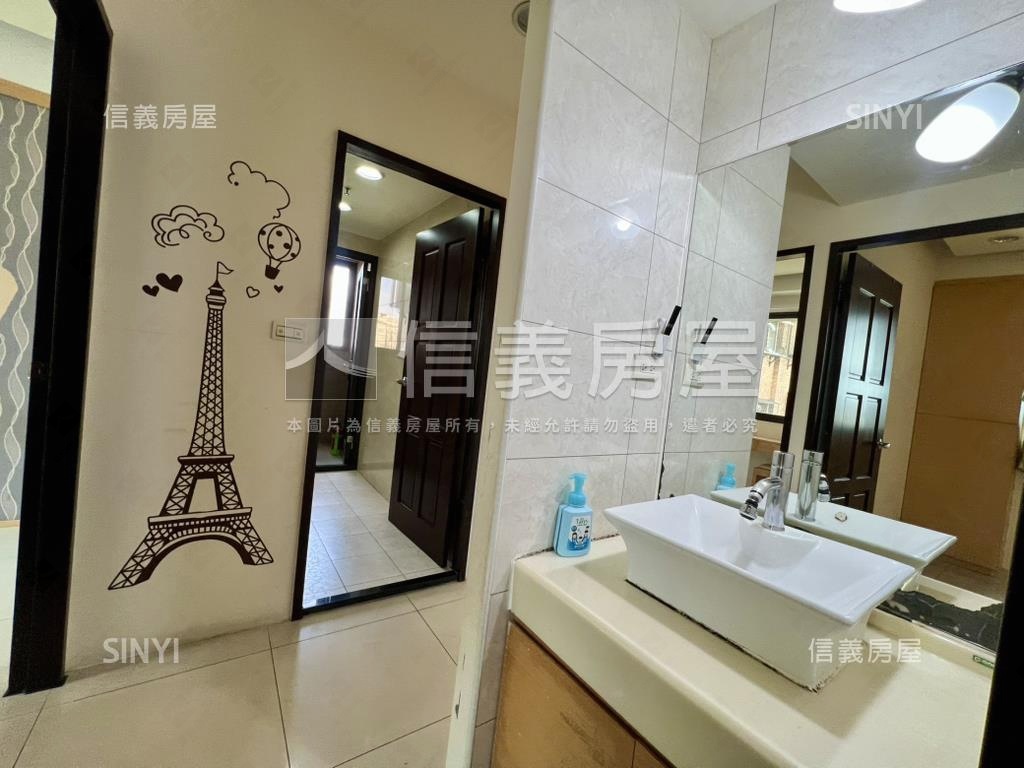 麗泉皇宮高樓電梯兩房房屋室內格局與周邊環境