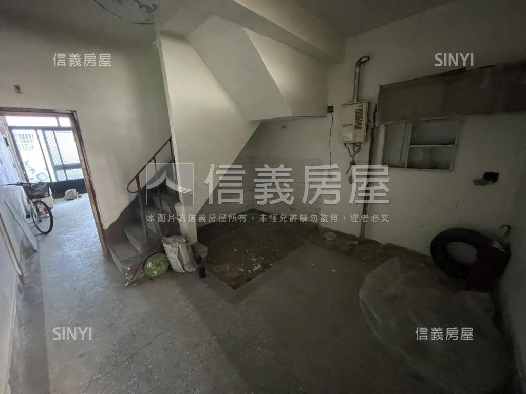 近陽明透天房屋室內格局與周邊環境