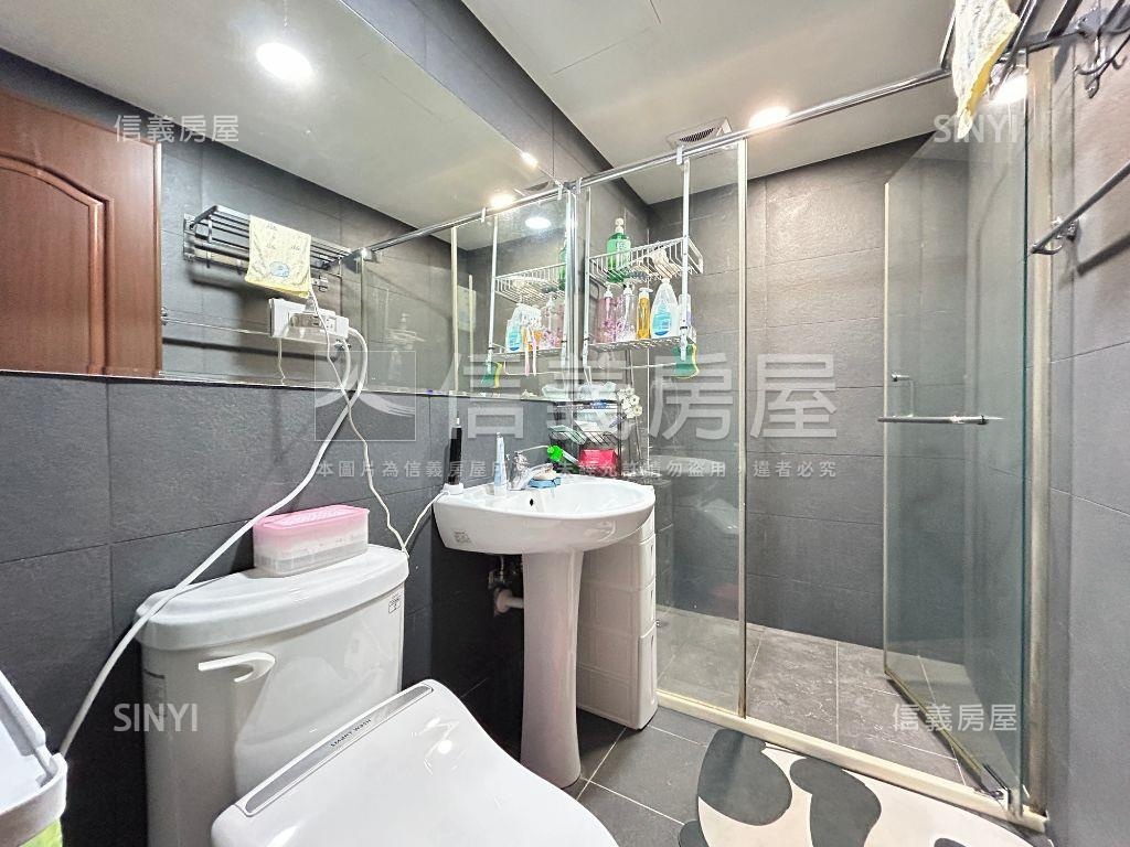 南區震後四房雙平車房屋室內格局與周邊環境