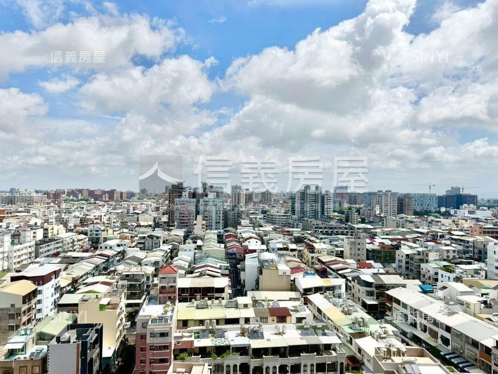 國泰上品硯雙平車豪邸房屋室內格局與周邊環境