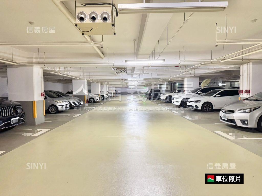 國泰上品硯雙平車豪邸房屋室內格局與周邊環境