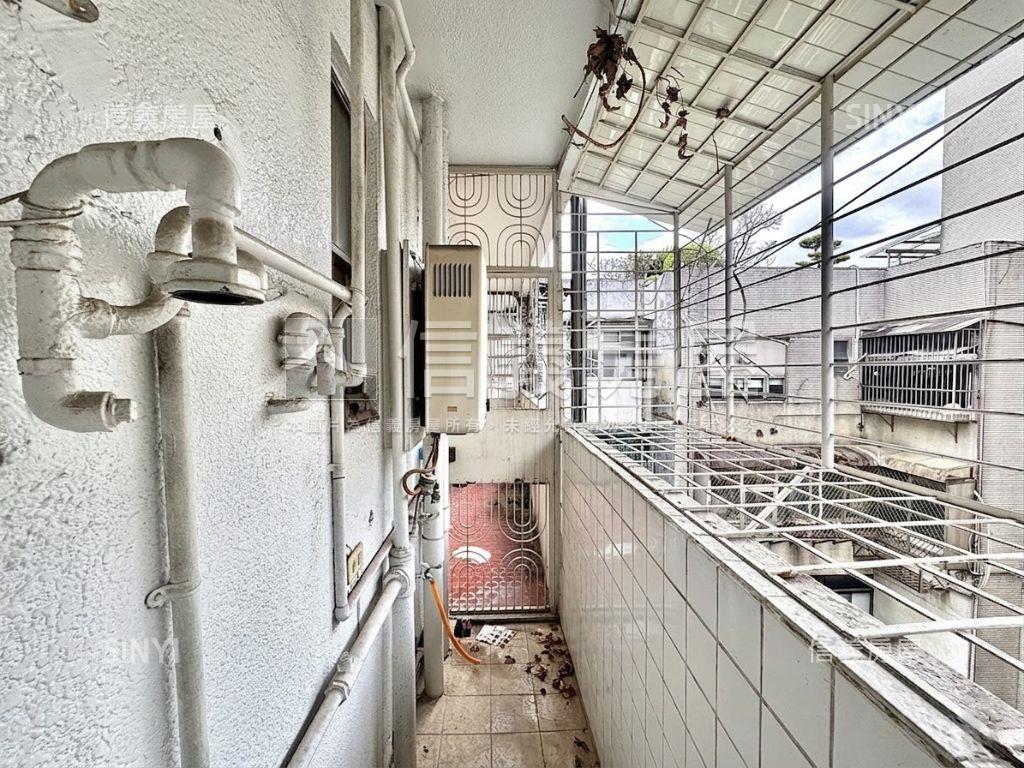 仁愛香榭★層峰市景房屋室內格局與周邊環境