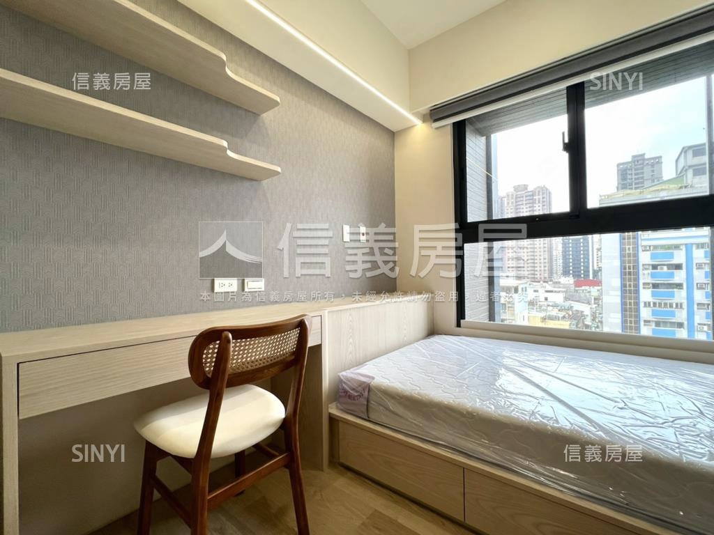 搶．極粋．邊間兩房帶裝潢房屋室內格局與周邊環境
