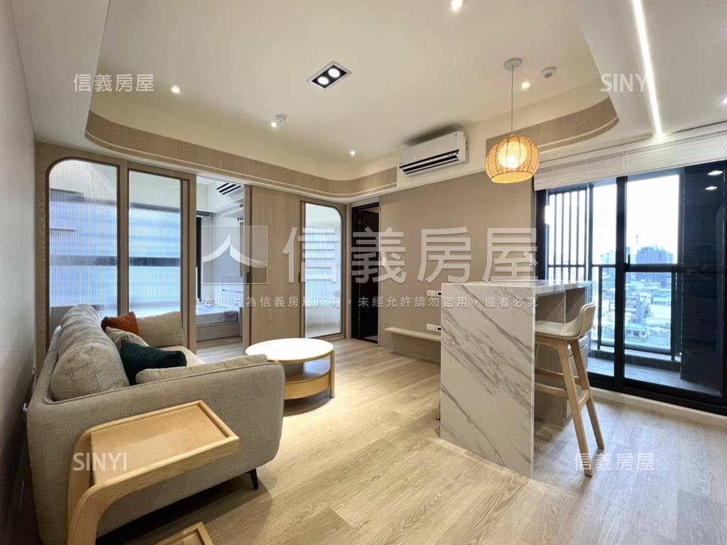 搶．極粋．邊間兩房帶裝潢房屋室內格局與周邊環境