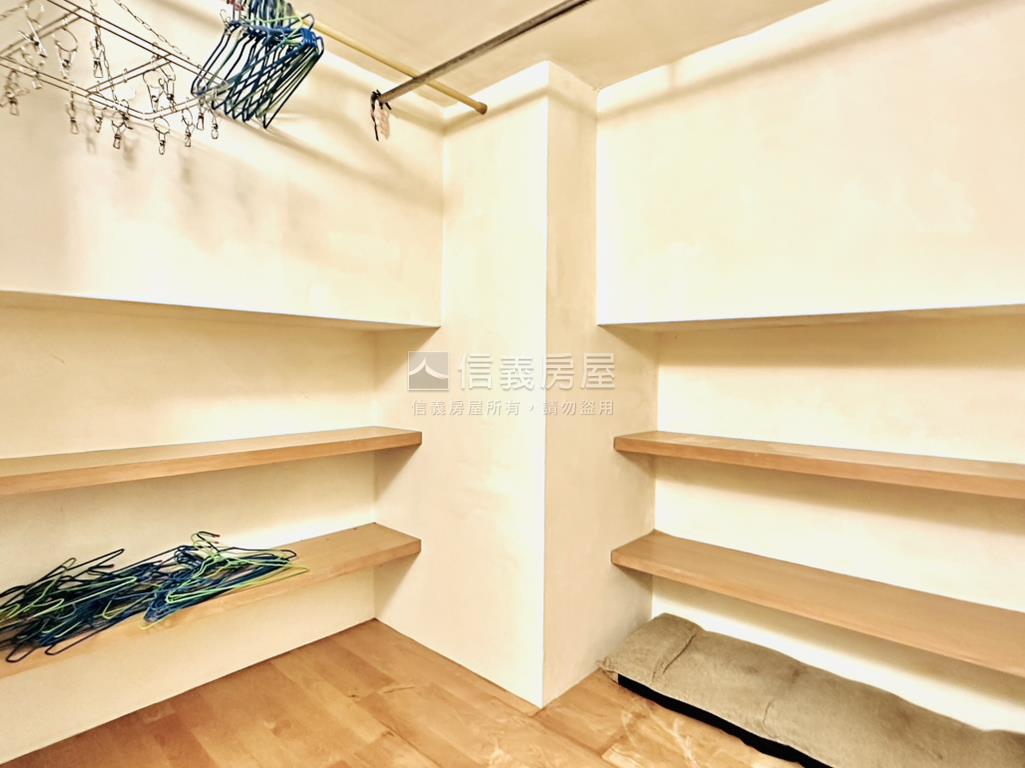 淡江巧克力挑高２＋２房屋室內格局與周邊環境
