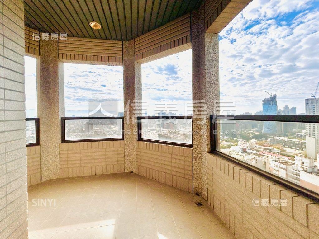 專任赫里翁２０Ａ１視野戶房屋室內格局與周邊環境