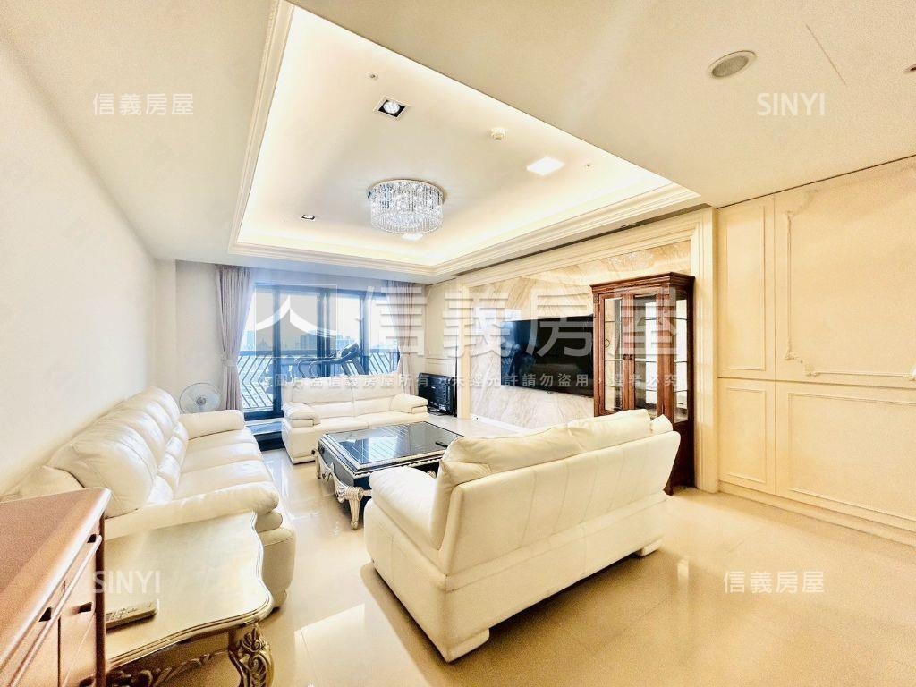 專任赫里翁２０Ａ１視野戶房屋室內格局與周邊環境