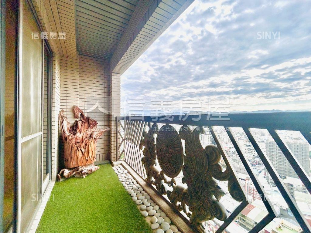 專任赫里翁２０Ａ１視野戶房屋室內格局與周邊環境