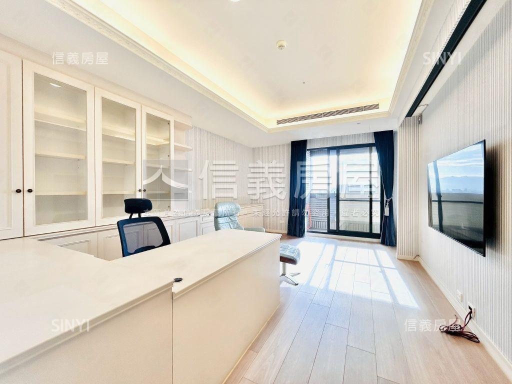 專任赫里翁２０Ａ１視野戶房屋室內格局與周邊環境