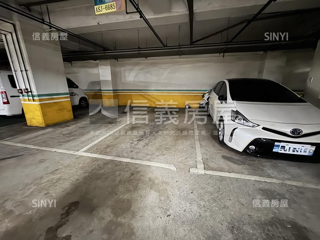 京站四房車位．愜意生活房屋室內格局與周邊環境