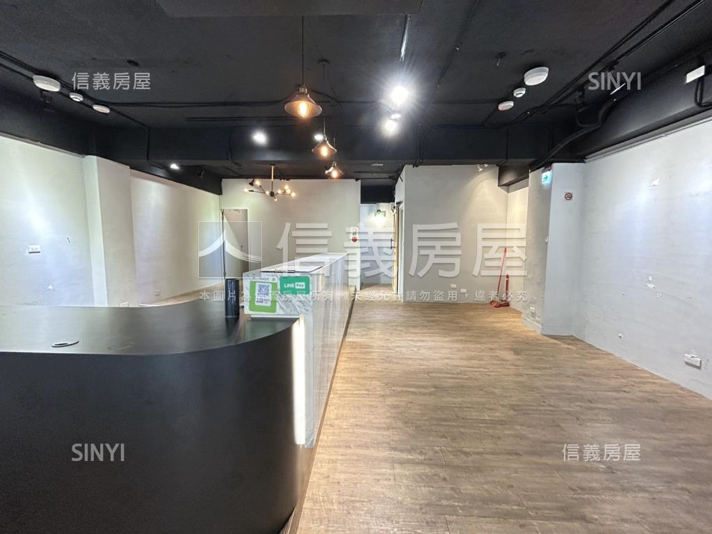 大降！國小旁８米優質店面房屋室內格局與周邊環境
