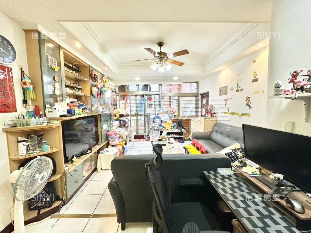 近未來捷運美３房房屋室內格局與周邊環境