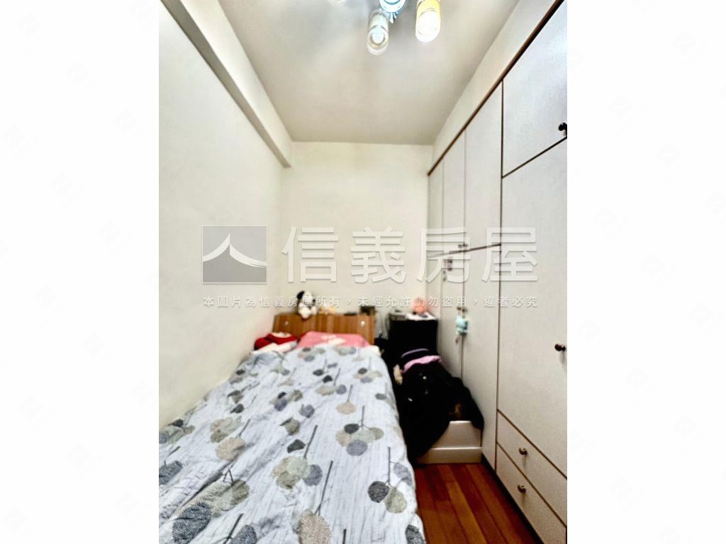 近未來捷運美３房房屋室內格局與周邊環境