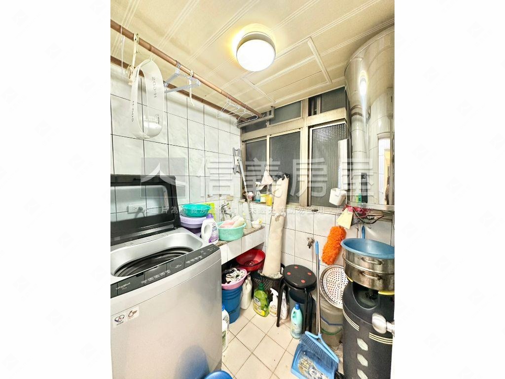 近未來捷運美３房房屋室內格局與周邊環境