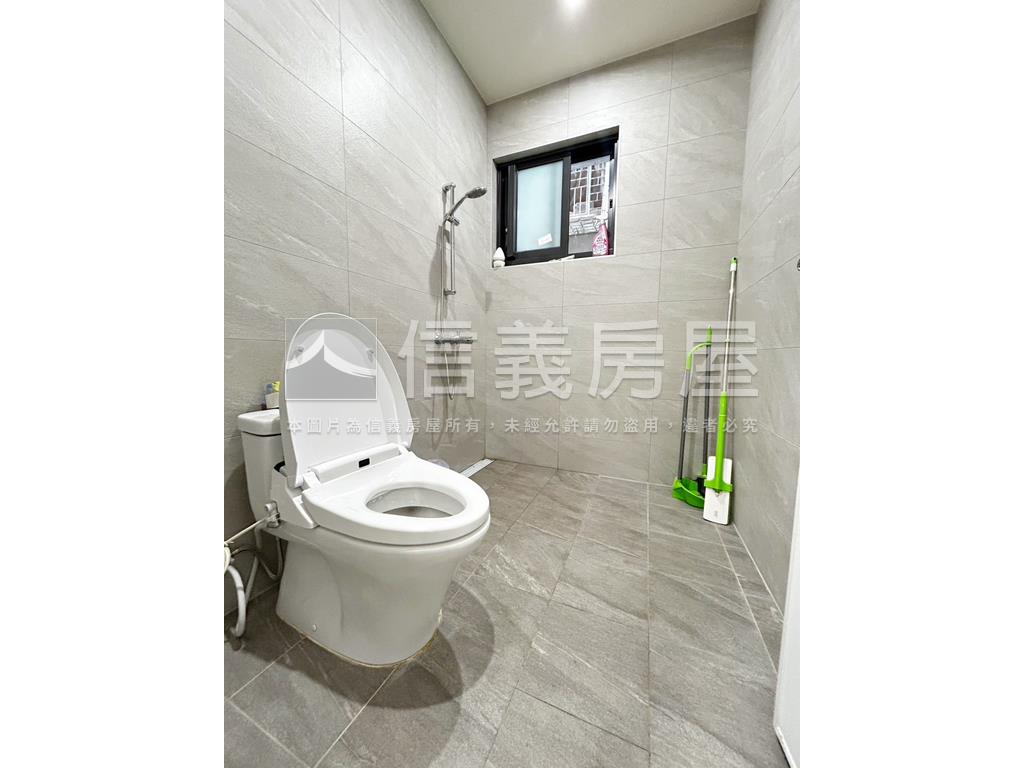 隱竹林兩房房屋室內格局與周邊環境