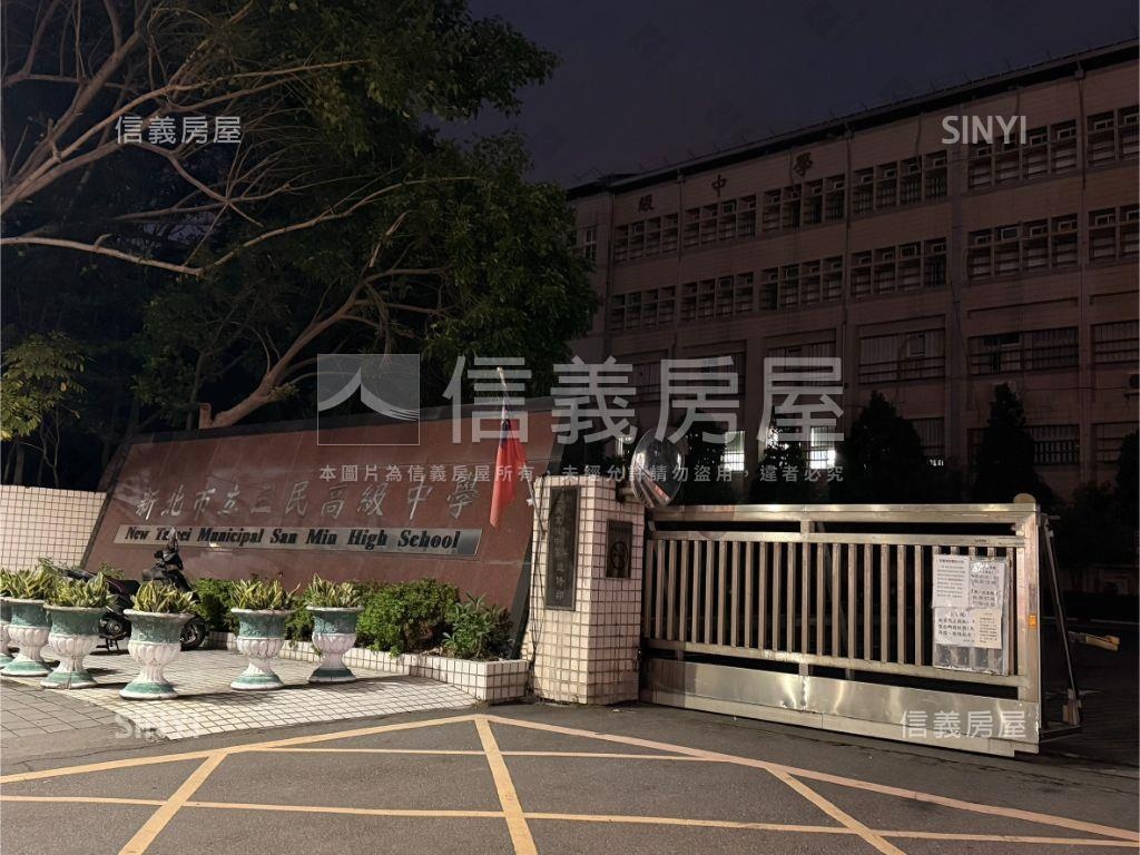 面寬８米金店面房屋室內格局與周邊環境