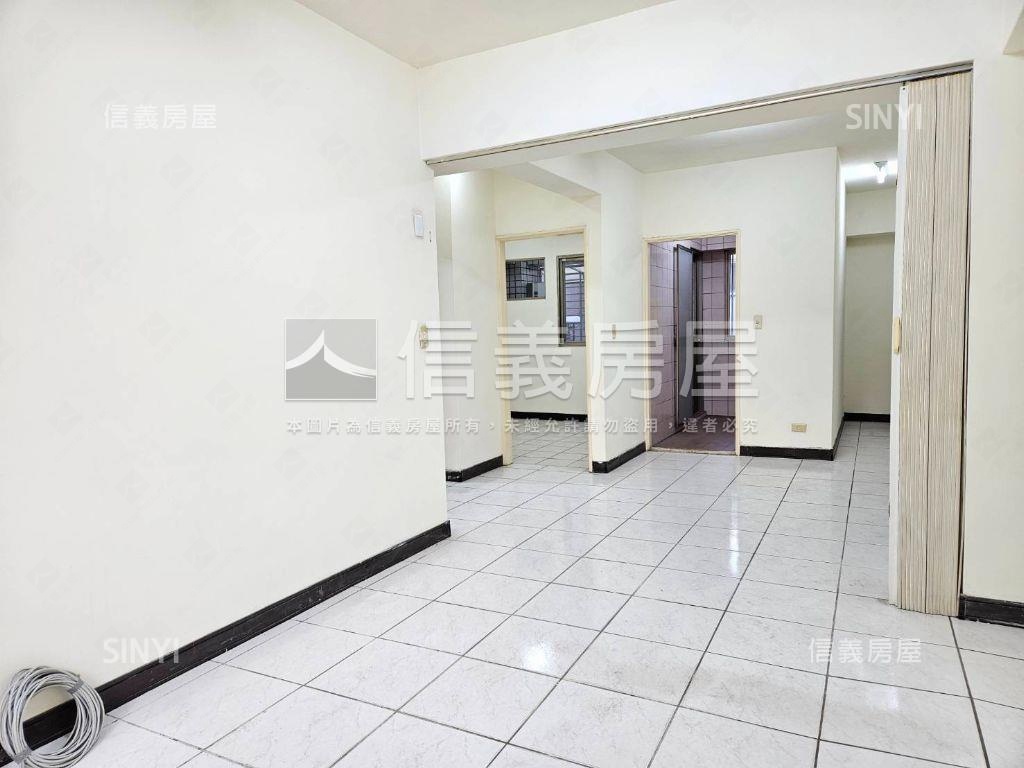 近捷運低總價輕鬆成家華廈房屋室內格局與周邊環境