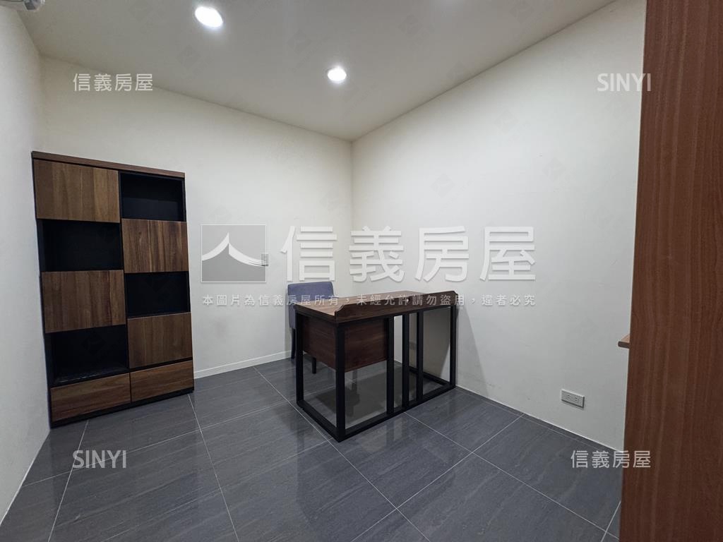 萬安３樓質感裝潢美寓房屋室內格局與周邊環境