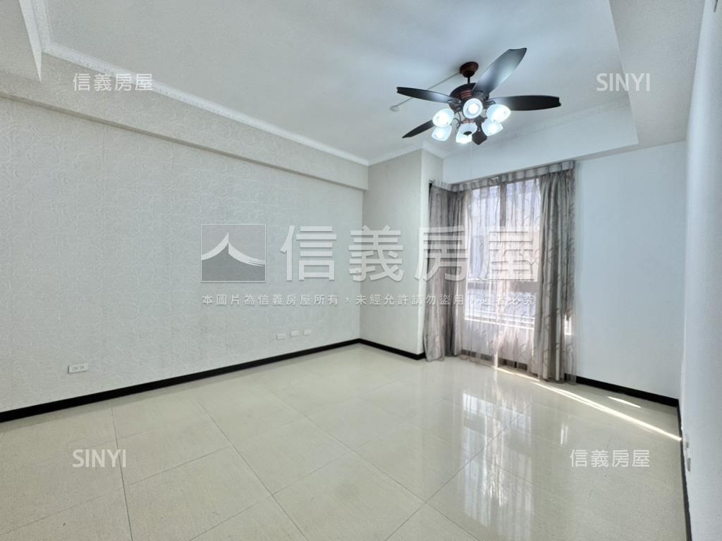 賴厝加蓋電梯大面寬墅房屋室內格局與周邊環境