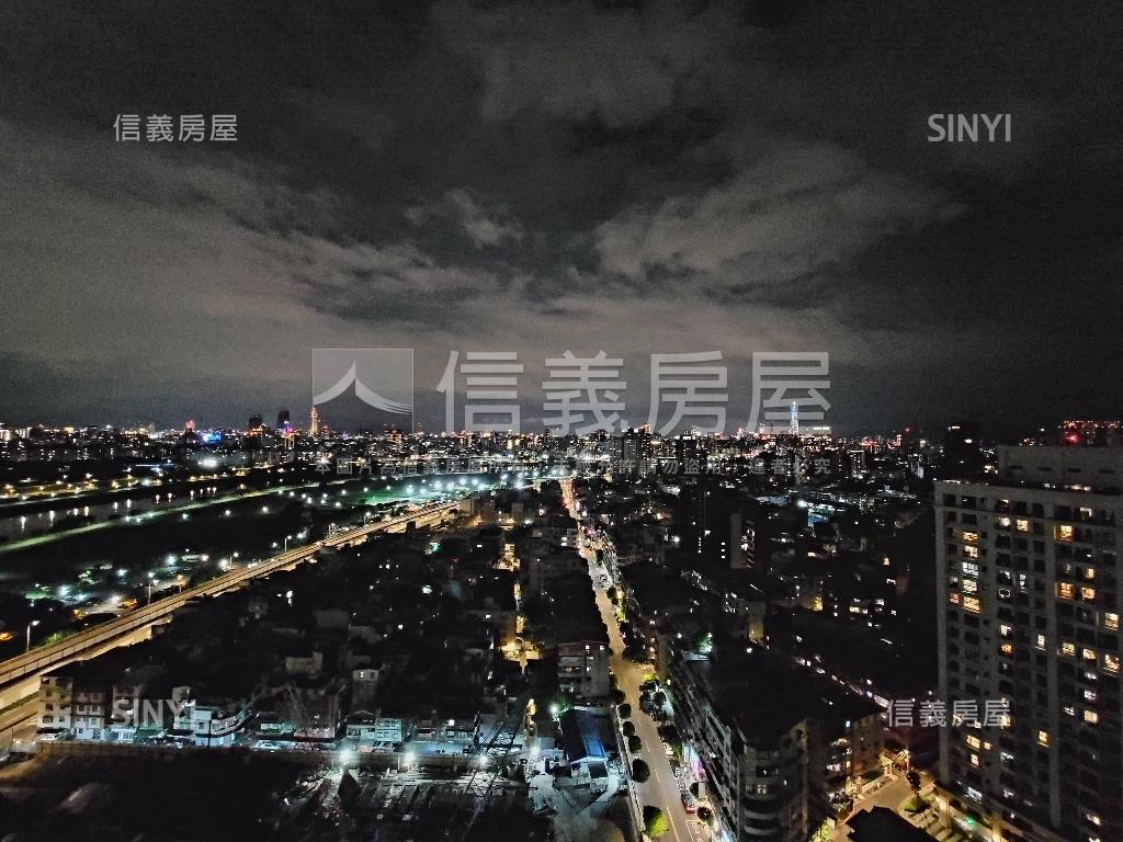 仁愛公園２房車位房屋室內格局與周邊環境