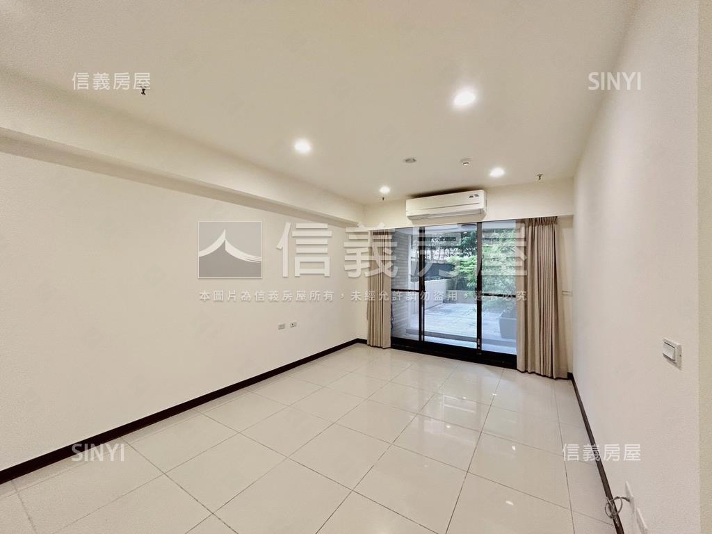 興世代露台三房雙平面車位房屋室內格局與周邊環境