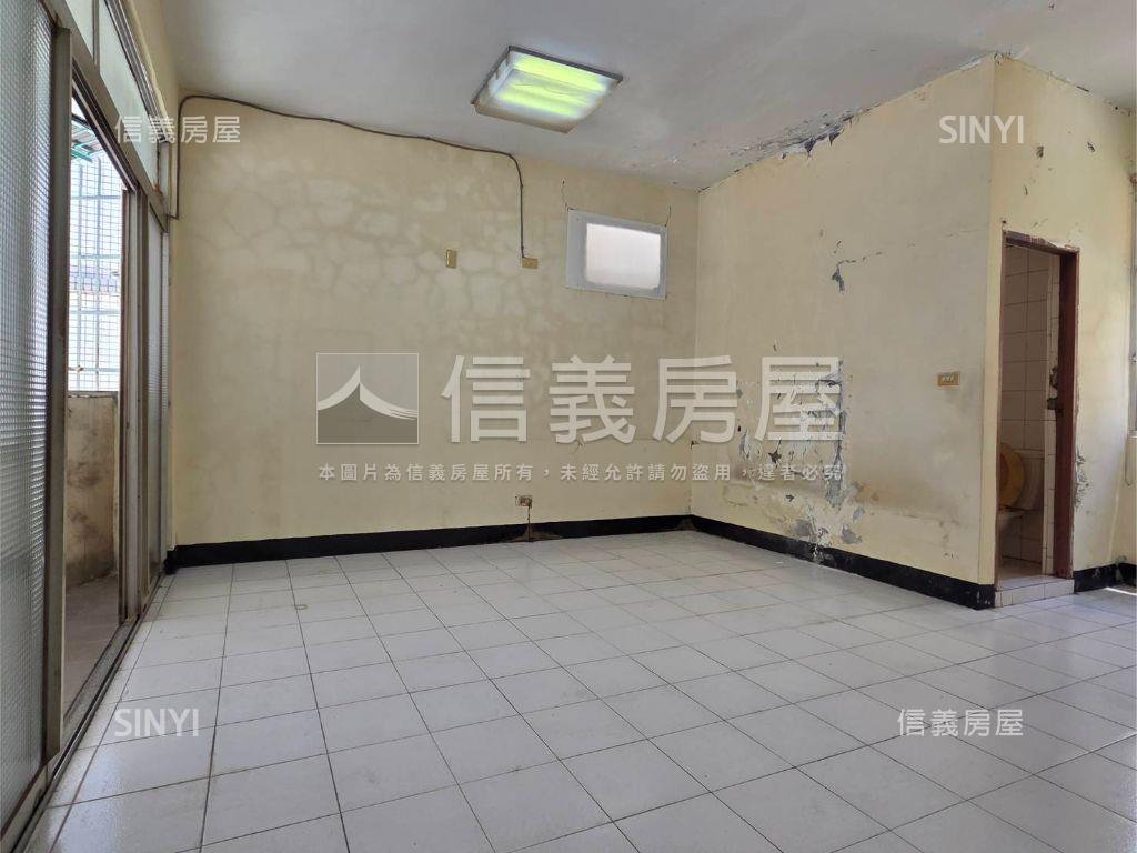 英明商圈明亮公寓三樓房屋室內格局與周邊環境