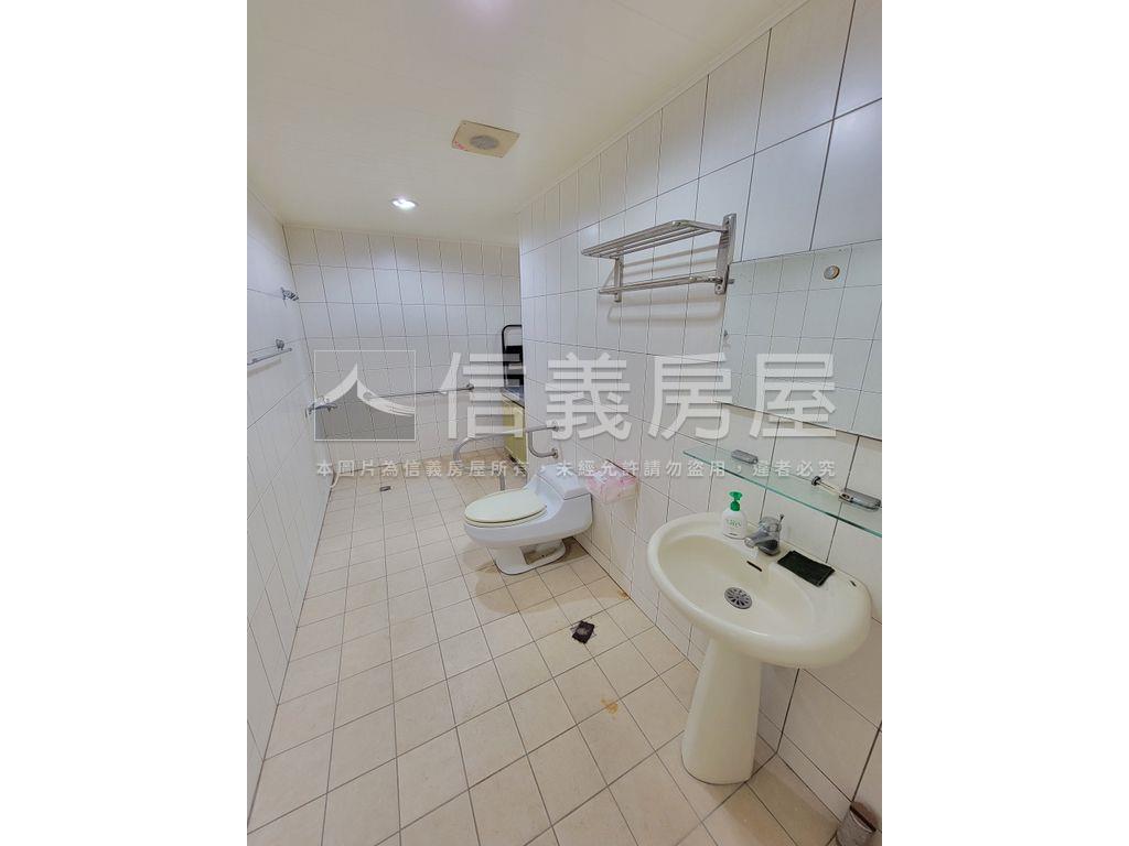 西區五期三房大空間房屋室內格局與周邊環境