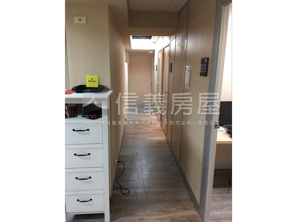 文心路置產商辦首選房屋室內格局與周邊環境