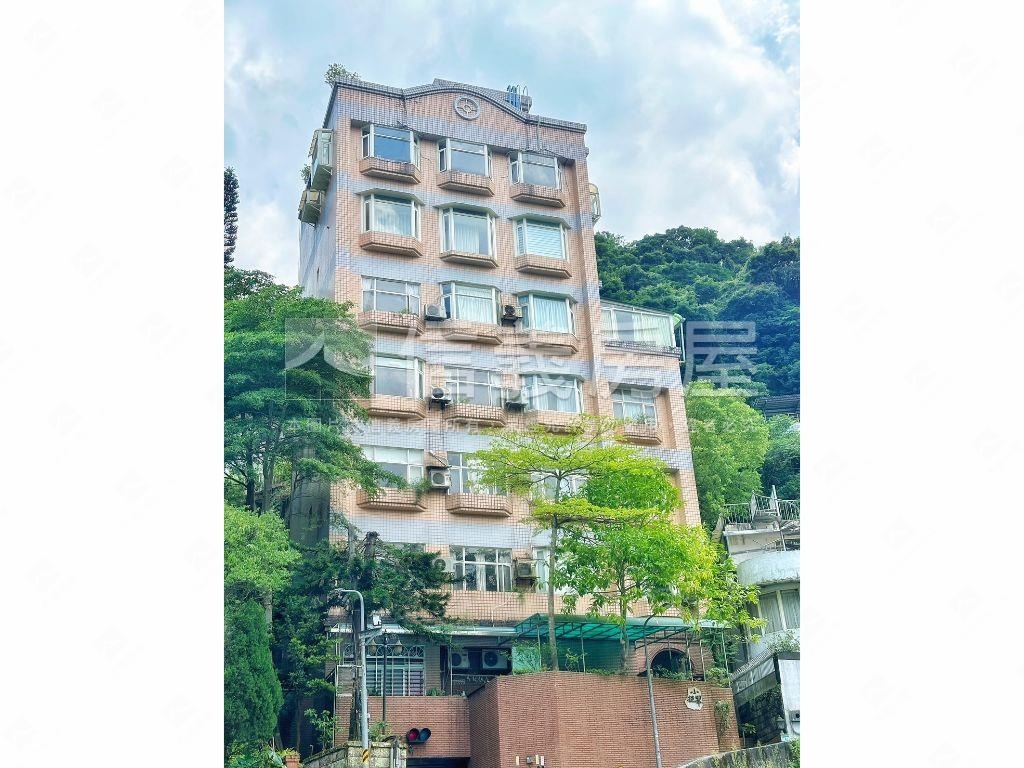 優美景觀入住信義區房屋室內格局與周邊環境