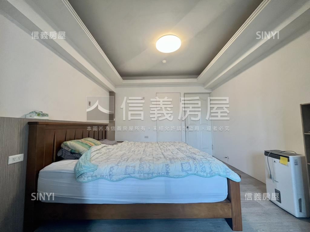 華美尊爵三房車位河畔景觀房屋室內格局與周邊環境