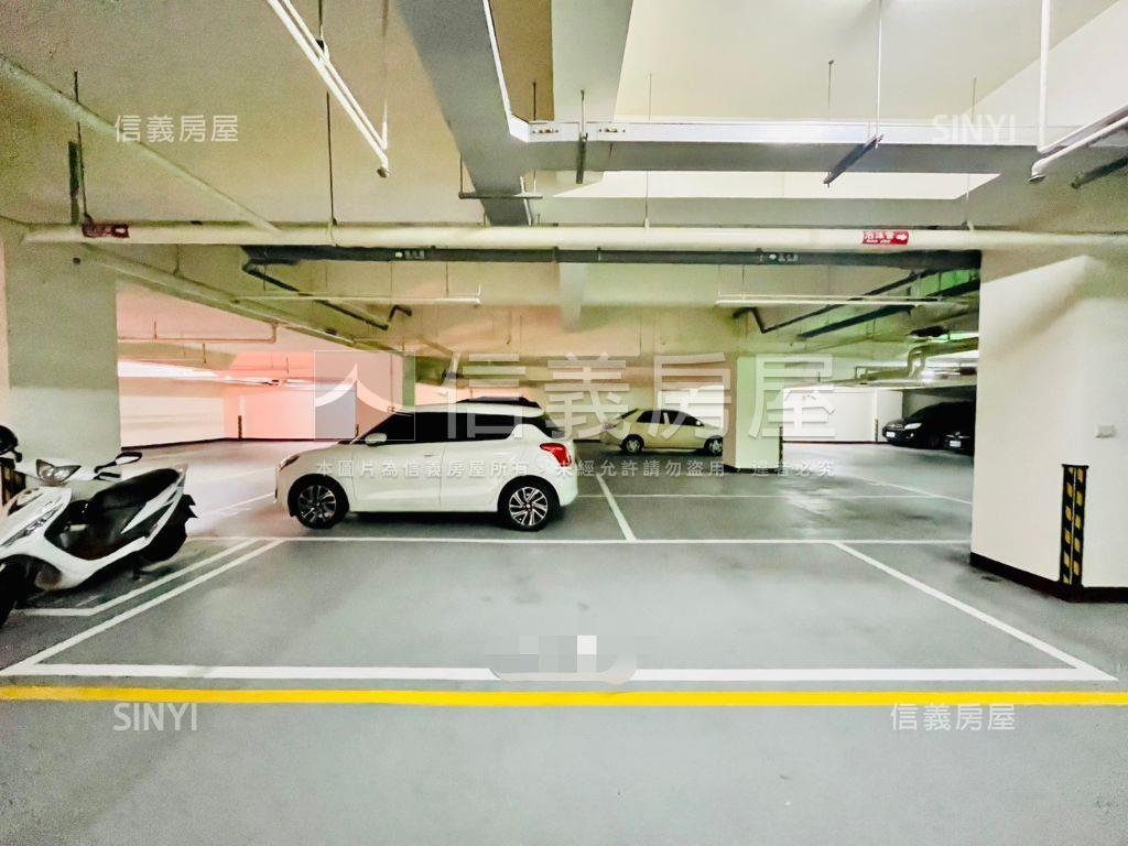 中科上班可以買三房平車位房屋室內格局與周邊環境
