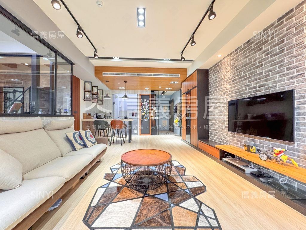 近綠園道精美採光四房平車房屋室內格局與周邊環境