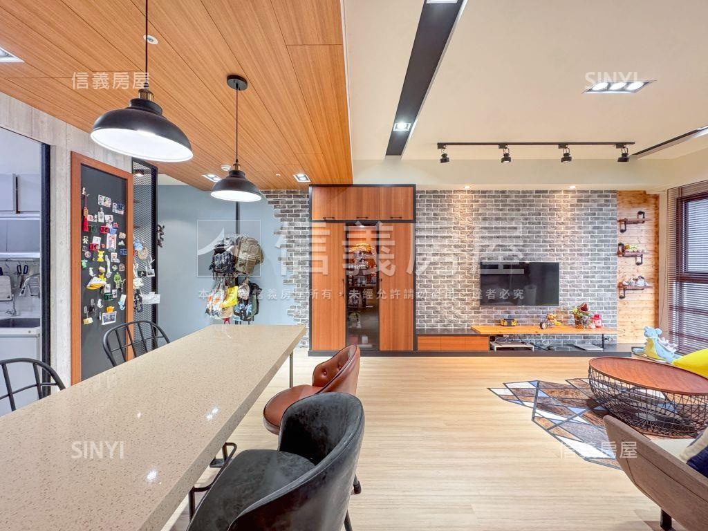 近綠園道精美採光四房平車房屋室內格局與周邊環境