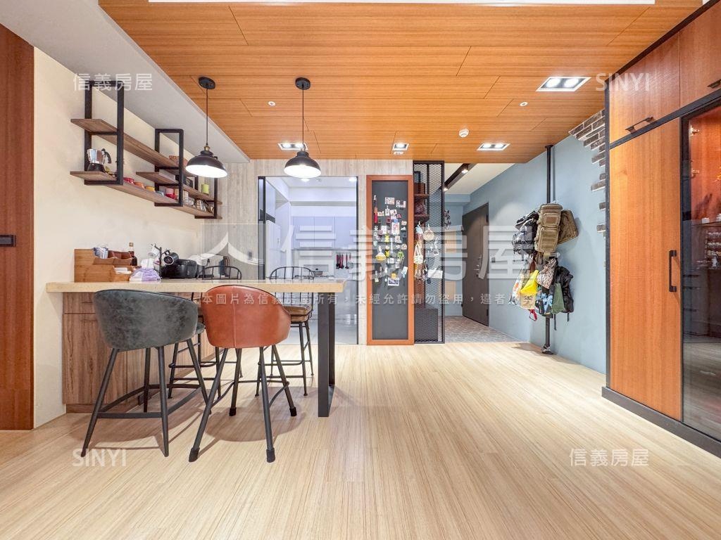 近綠園道精美採光四房平車房屋室內格局與周邊環境