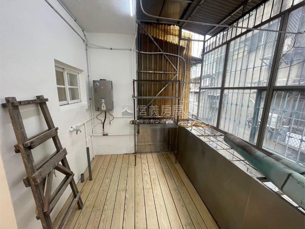 中誠街精美加倍屋房屋室內格局與周邊環境