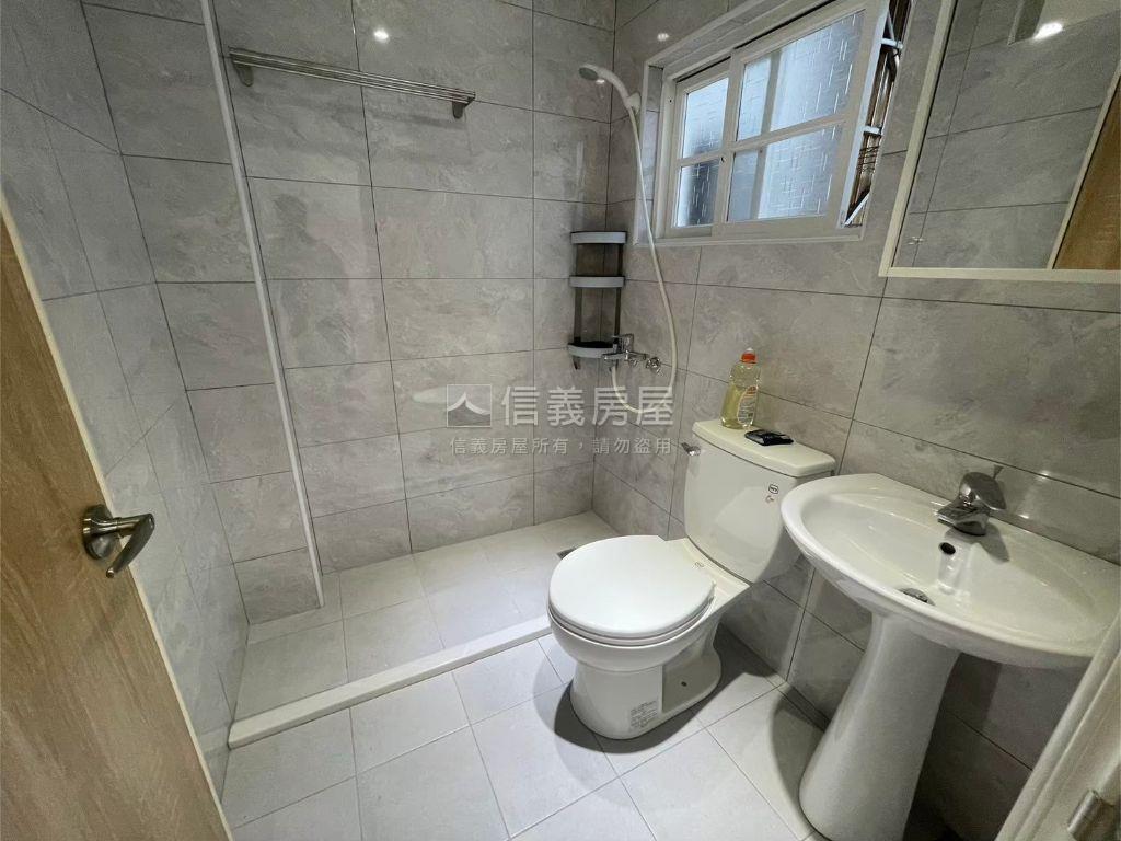 中誠街精美加倍屋房屋室內格局與周邊環境