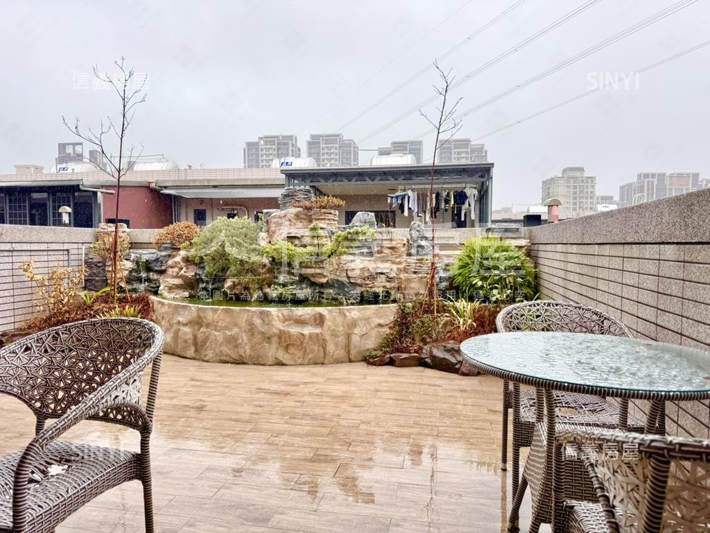 佳益大晏裝潢電梯別墅房屋室內格局與周邊環境