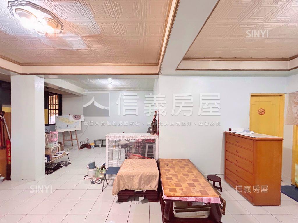 二樓福壽公寓★免爬高房屋室內格局與周邊環境