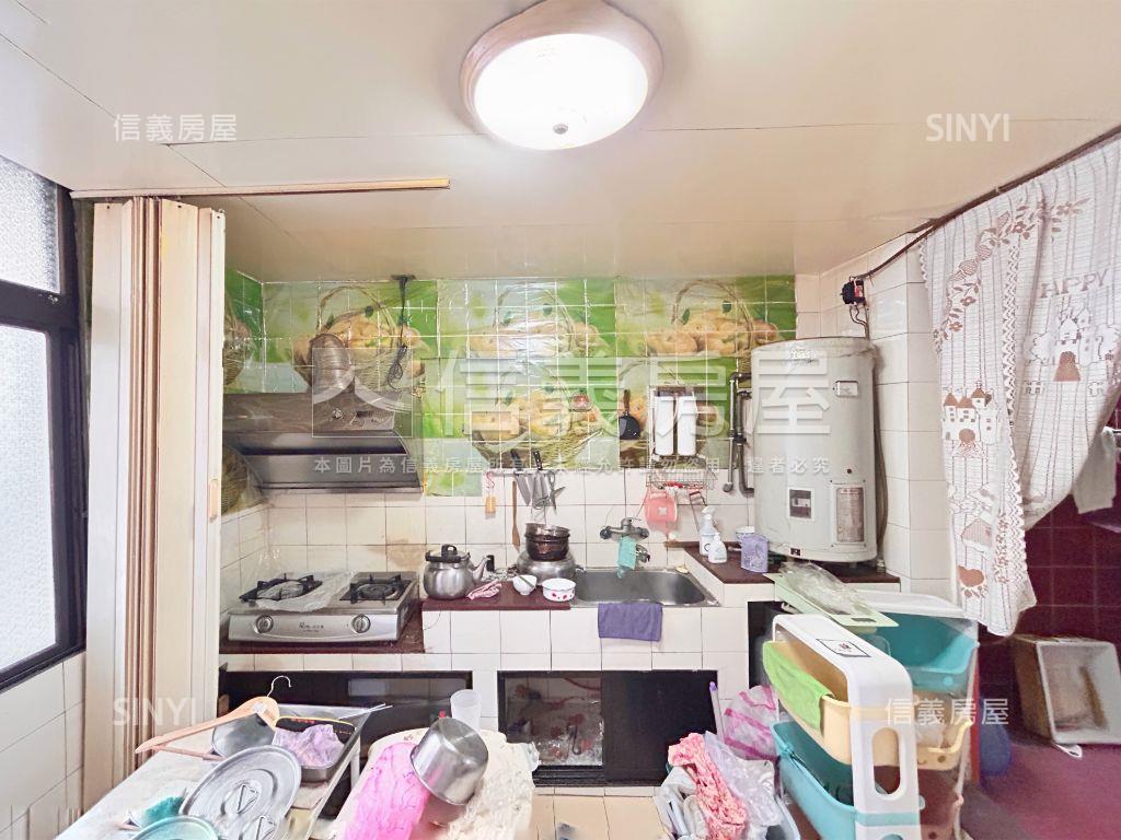 二樓福壽公寓★免爬高房屋室內格局與周邊環境