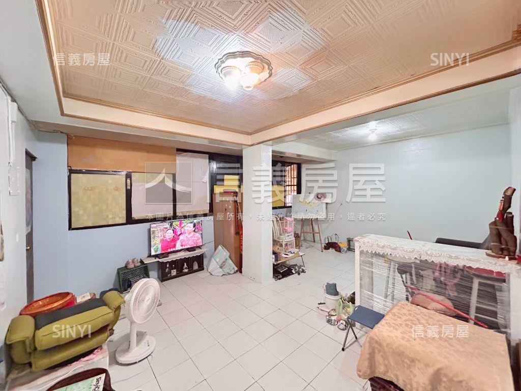 二樓福壽公寓★免爬高房屋室內格局與周邊環境