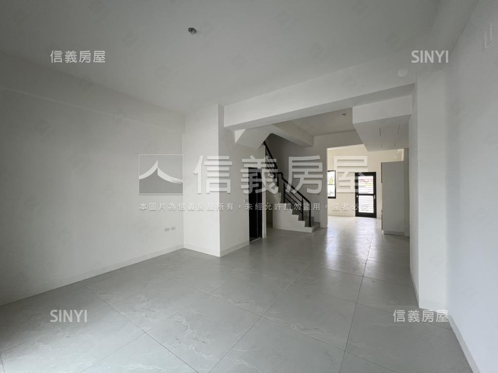 十全街約五米寬店墅房屋室內格局與周邊環境
