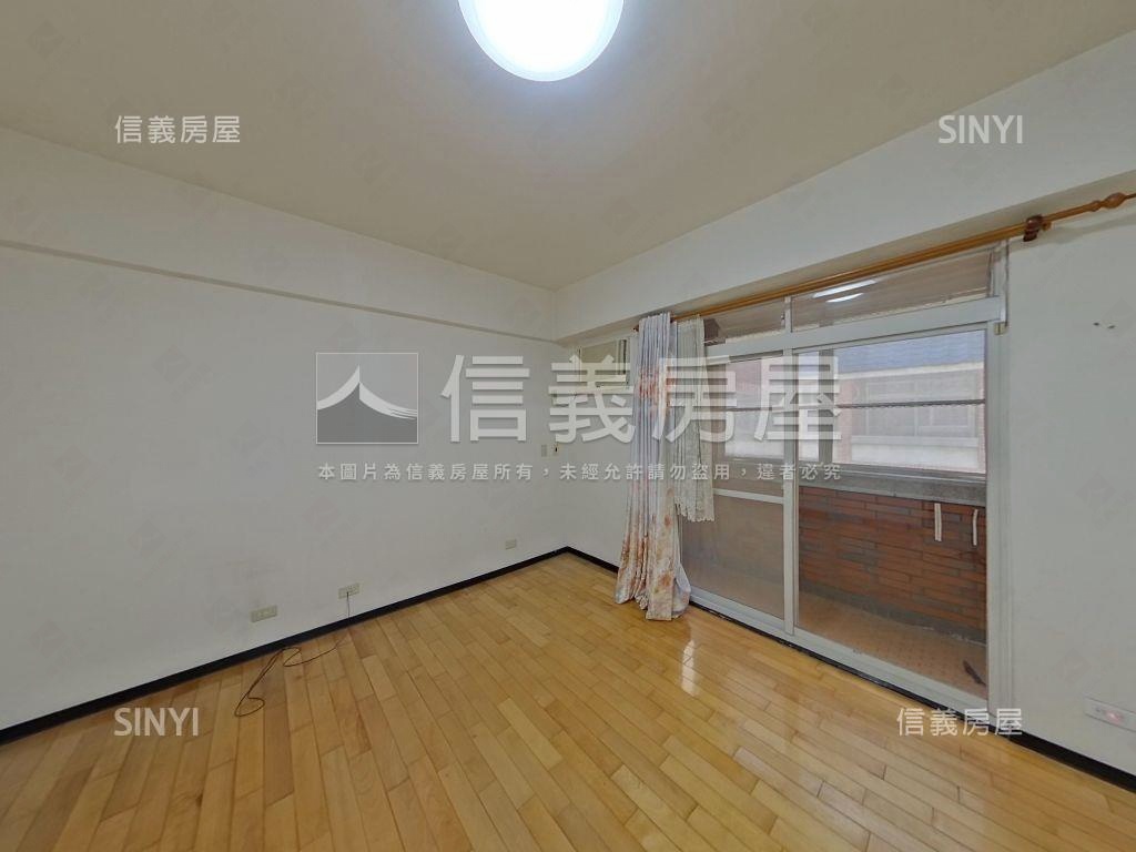 降價★好市多臨路庭院別墅房屋室內格局與周邊環境
