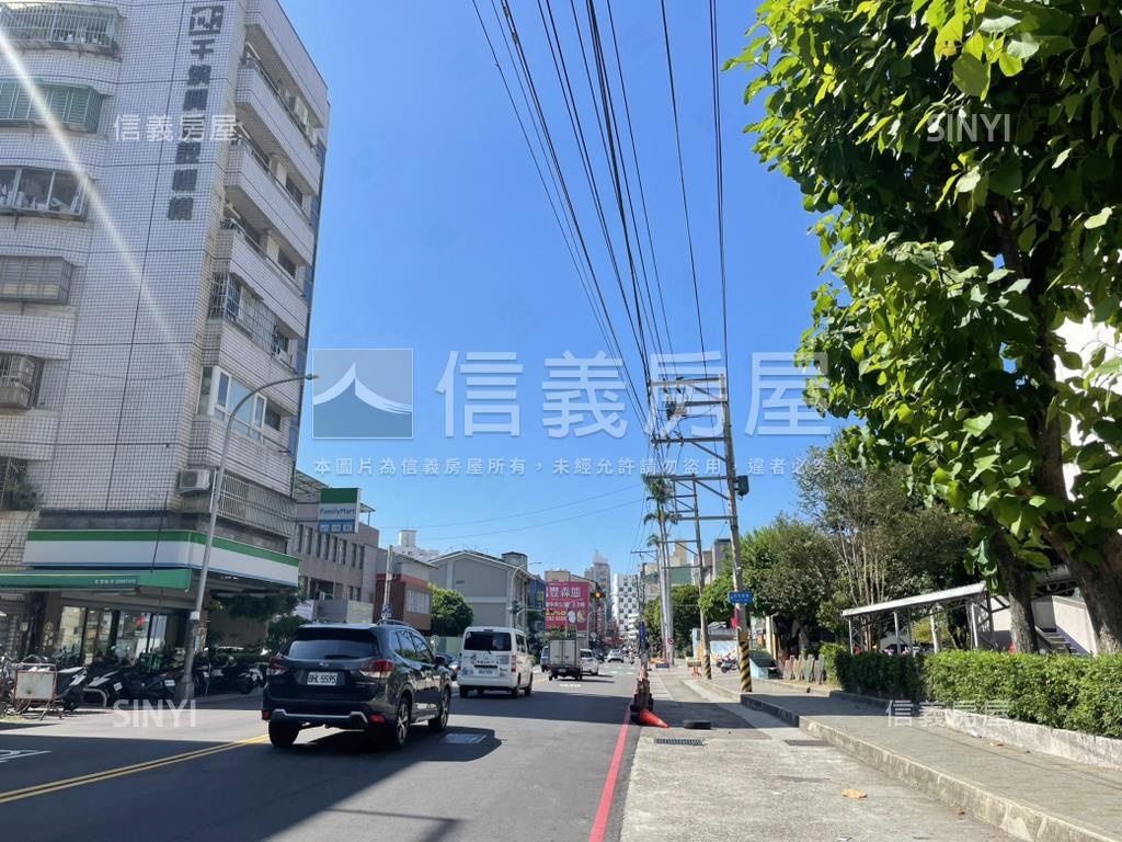 西屯路逢甲透店房屋室內格局與周邊環境